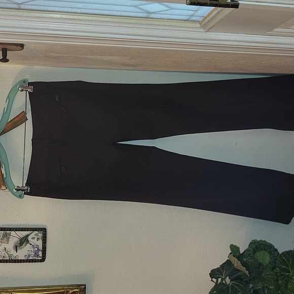 Guess 3 Piece Pants, Shorts, Jacket. Small - Picture 10 of 16